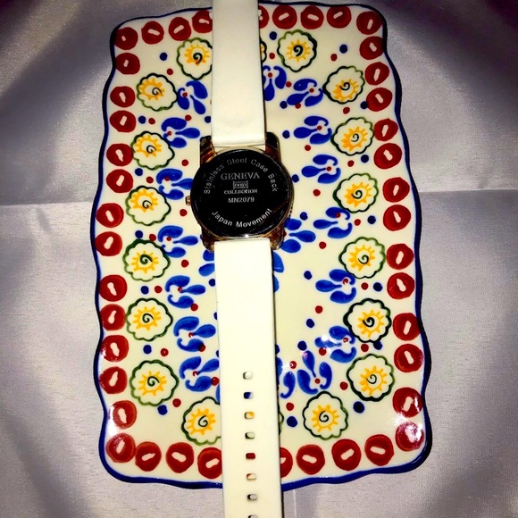 Geneva Collection Watch - Picture 2 of 3